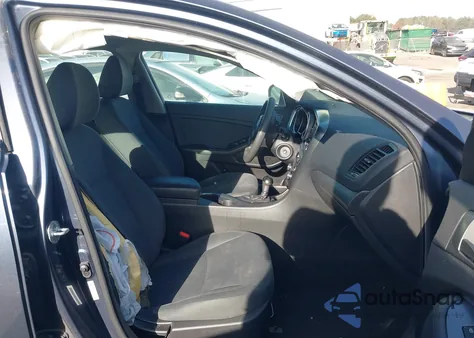 2015 Kia Optima Lx z USA, uszkodzony, nr VIN 5XXGM4A77FG440682